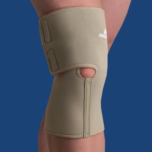 Thermoskin Arthritic Knee Wrap, M (77Q05)