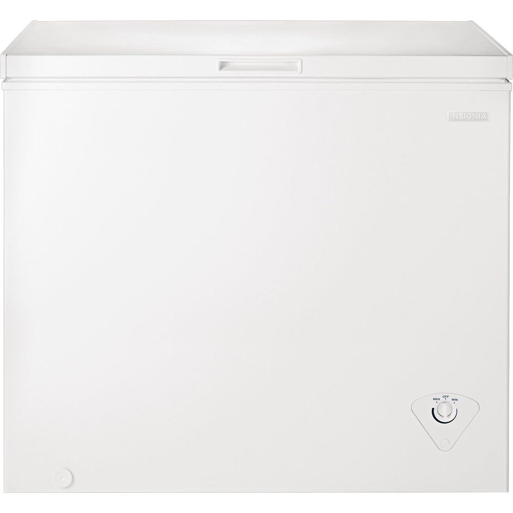 Insignia 7 Cu. Ft. Chest Freezer, White (F6909) Insignia 7 Cu. Ft. Chest Freezer, White (F6909)